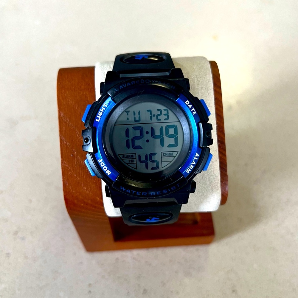 Digital Watch‎